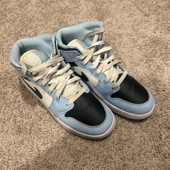 DEAL!! NIKE High Dunks in NC BABY BLUE! big kids size 6.5Y - Picture 2 of 5